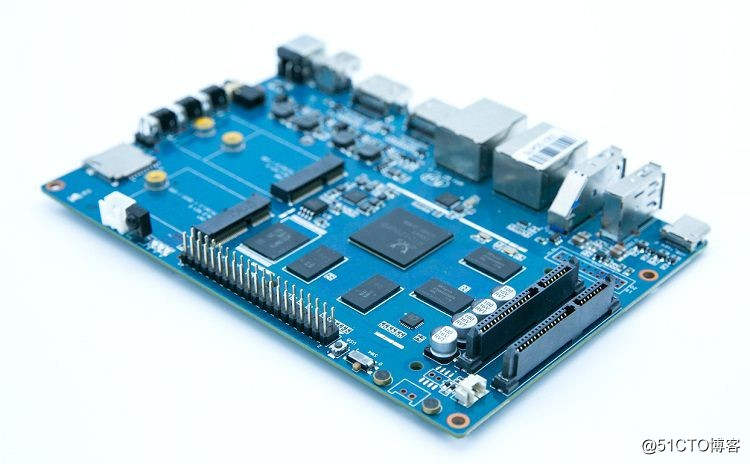 Banana Pi BPI-W2 四核A53高性能NAS路由开发板，支持HDMIin与HDMIout