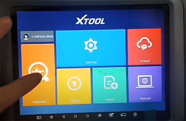 XTOOL X100 PAD3通过OBD给2014 BMW CAS4 Key编程