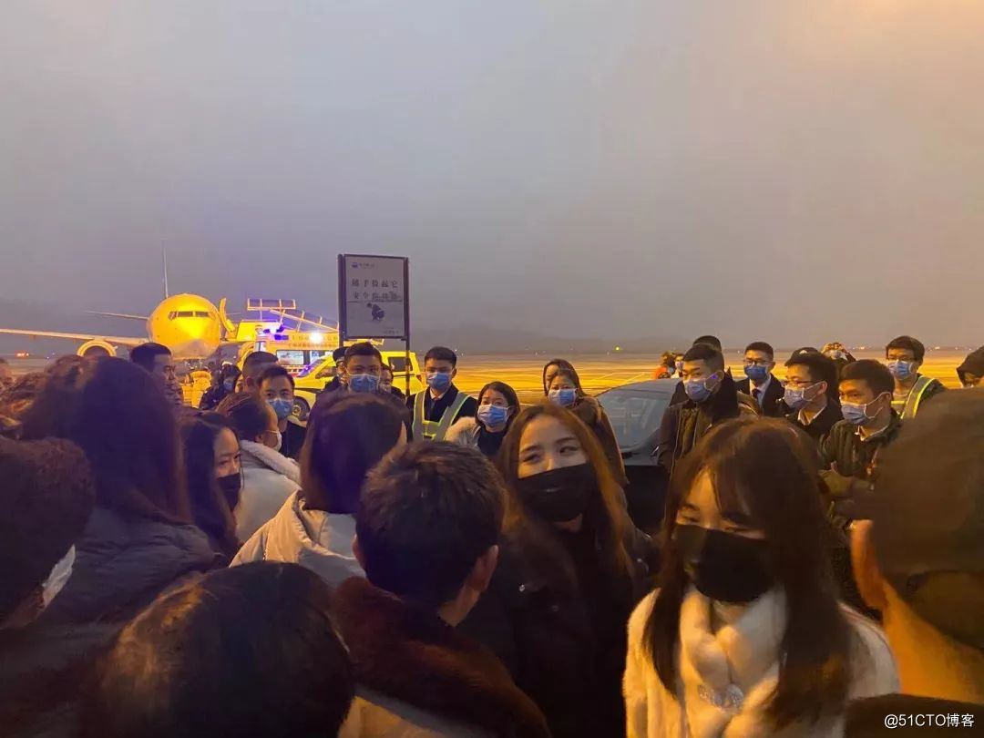 Guizhou migrant workers went home for the New Year, encountered the flu, were quarantined, chanced upon readers, chanced upon live broadcast colleagues...