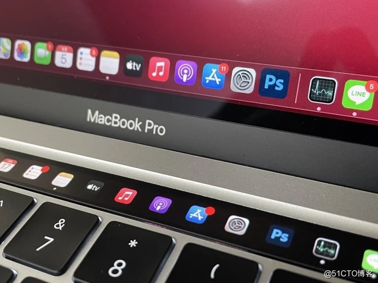 苹果MacBook 如何在Touch Bar 上显示电池百分比？